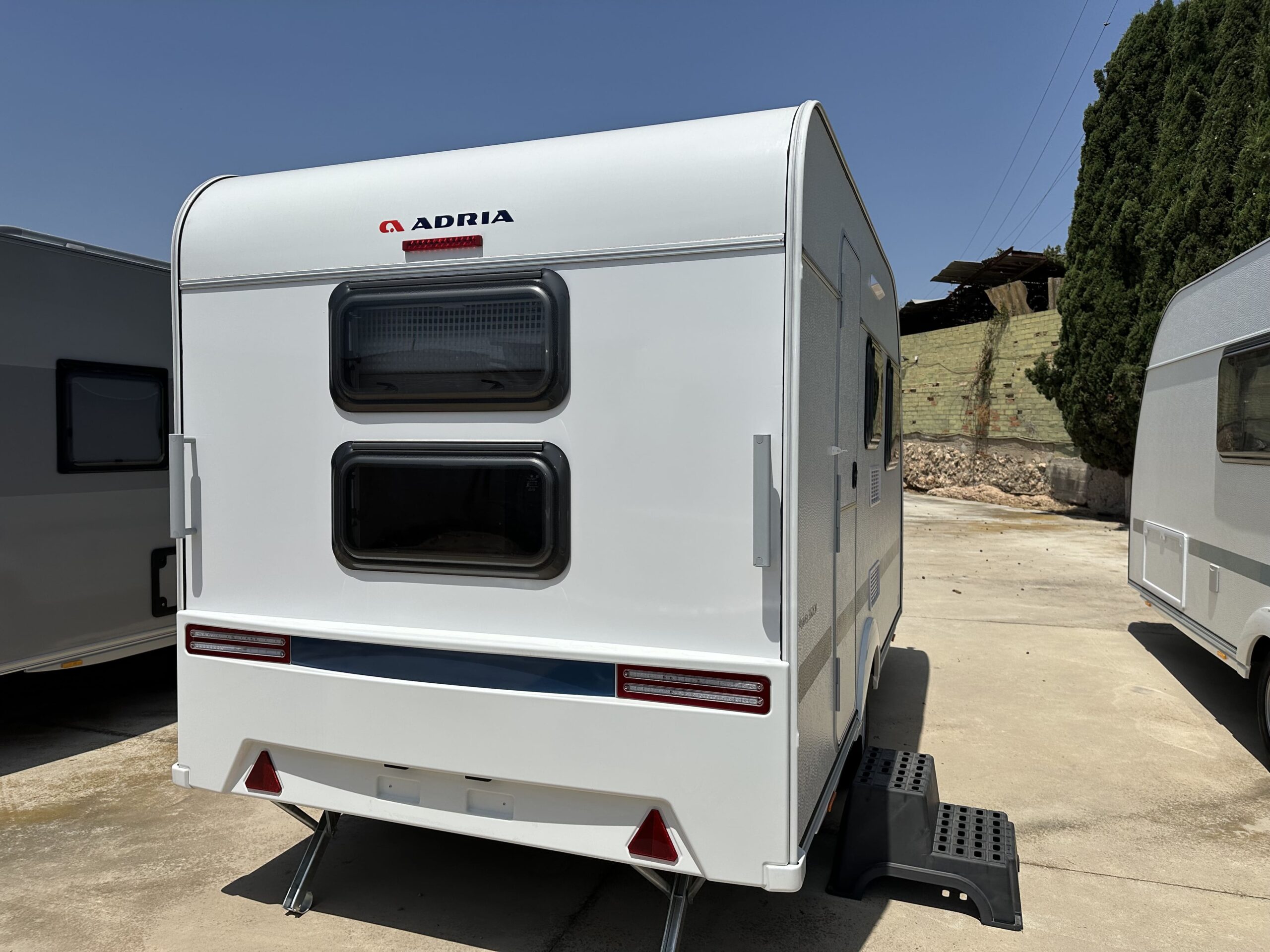 ADRIA AVIVA 360 DK