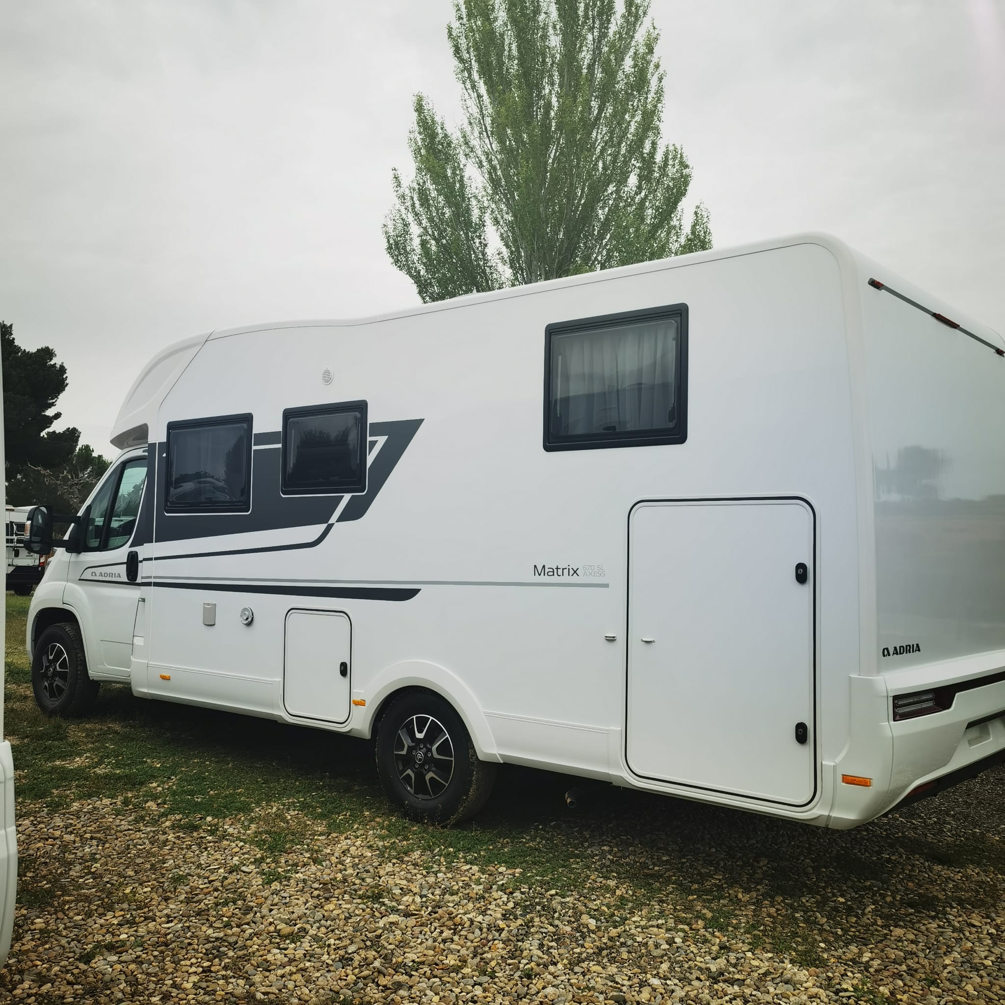 ADRIA MATRIX 670 SL AXESS 2023 Playverd