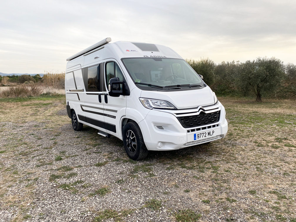 Camper Adria Twin Axess 600sp Family Frontal