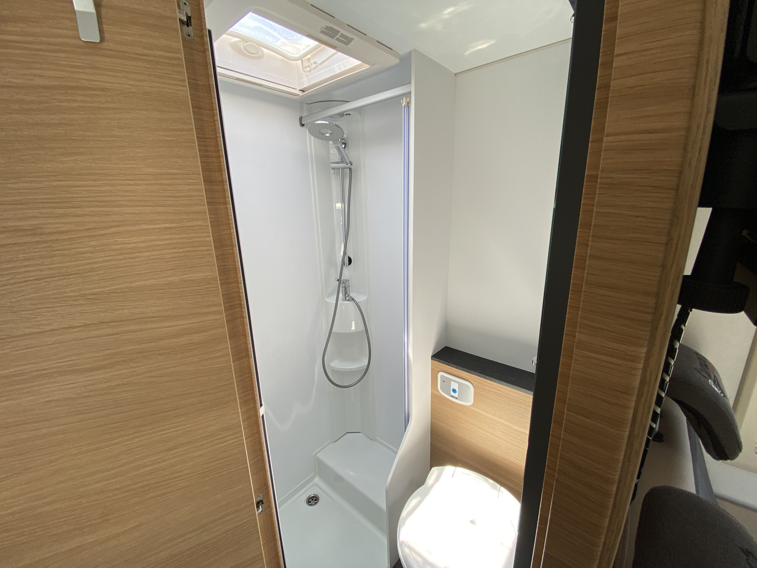 ADRIA CORAL XL AXESS 600DP