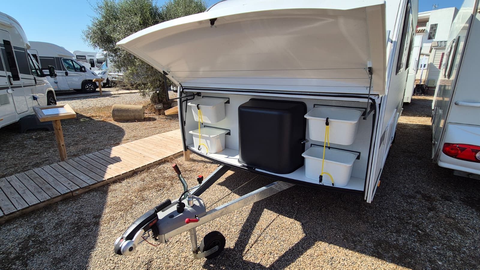 Adria aviva 472pk