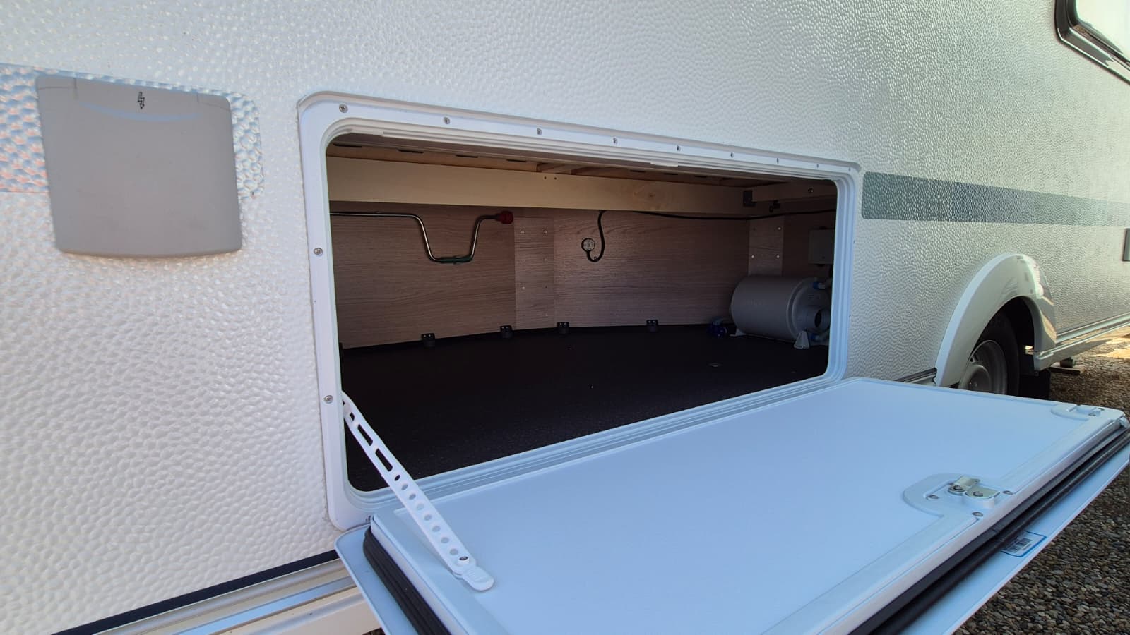 Adria aviva 472pk