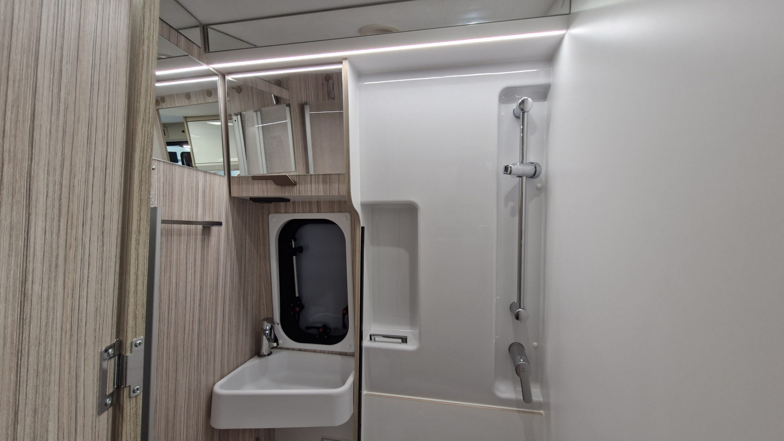 Elnagh E-VAN 5 Trend