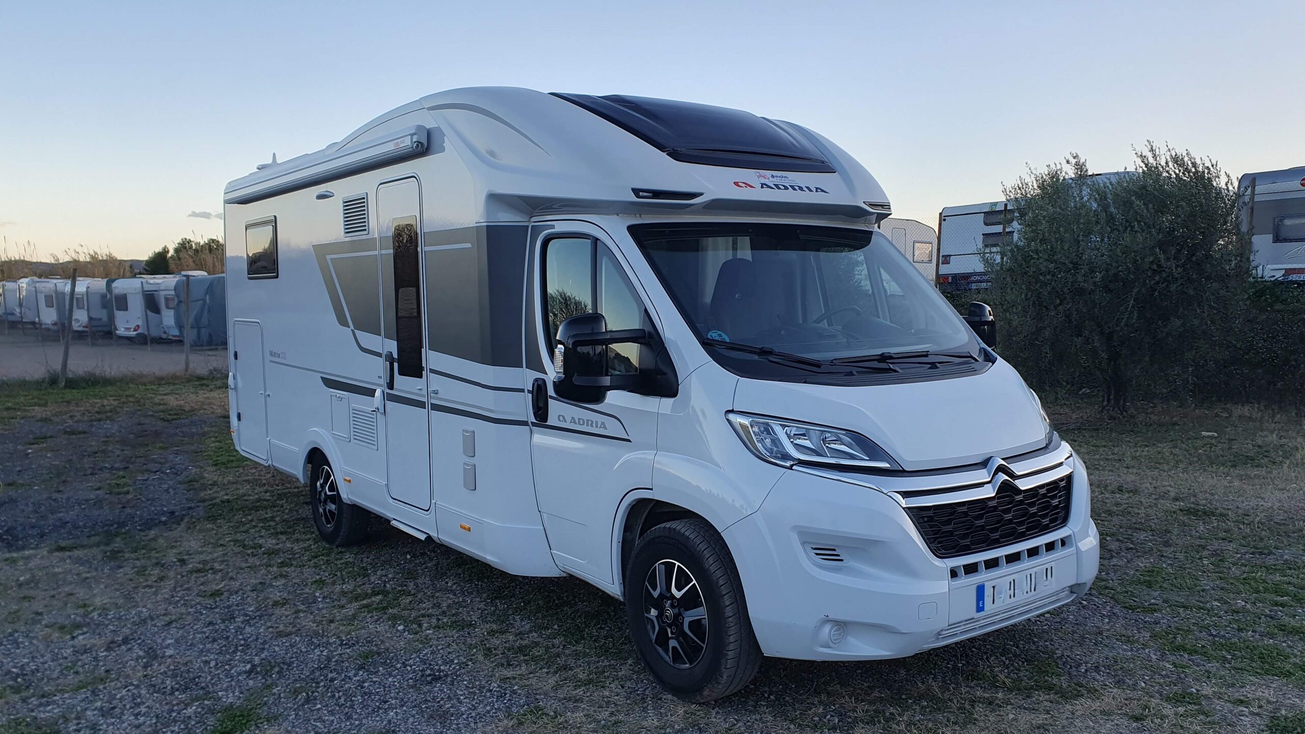 Adria matrix axess 670 SC