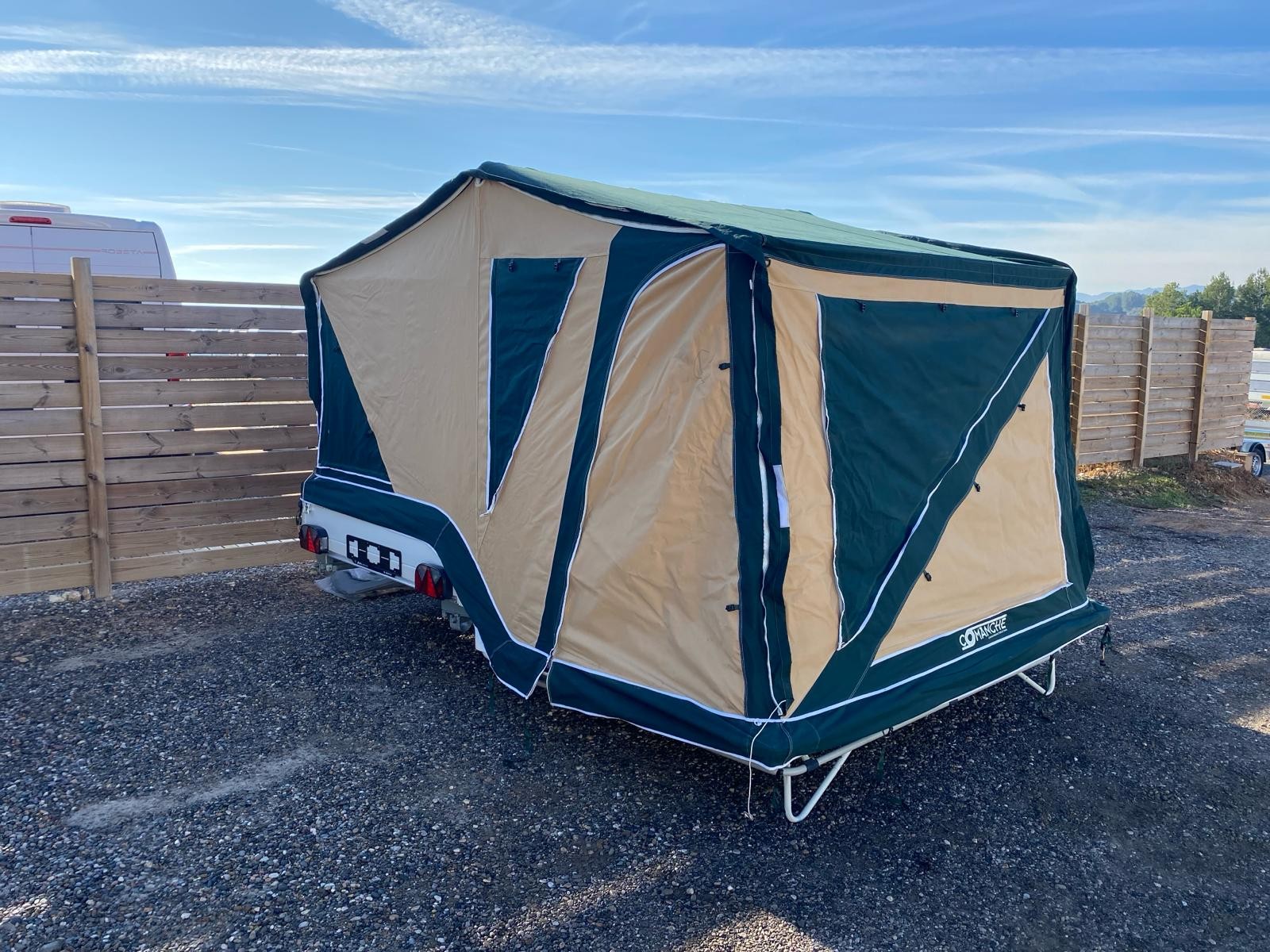 REMOLQUE TIENDA COMANCHE MONTANA Ocasión