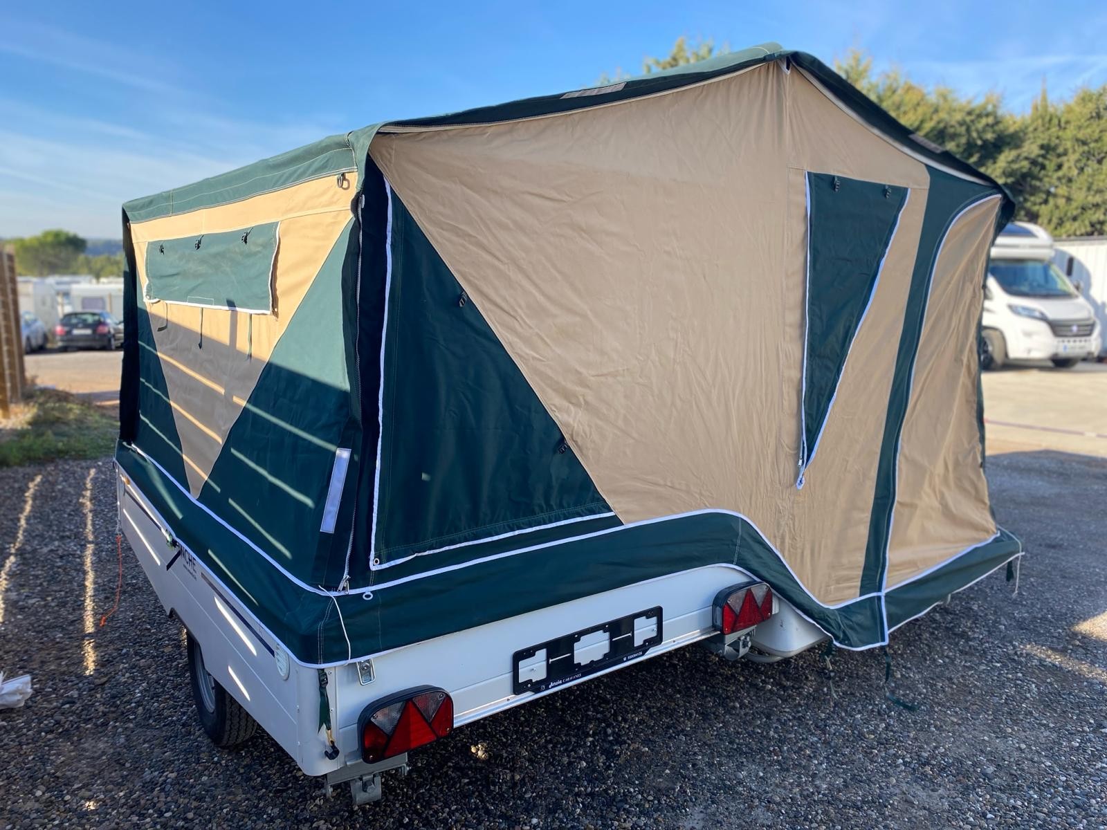 REMOLQUE TIENDA COMANCHE MONTANA Ocasión