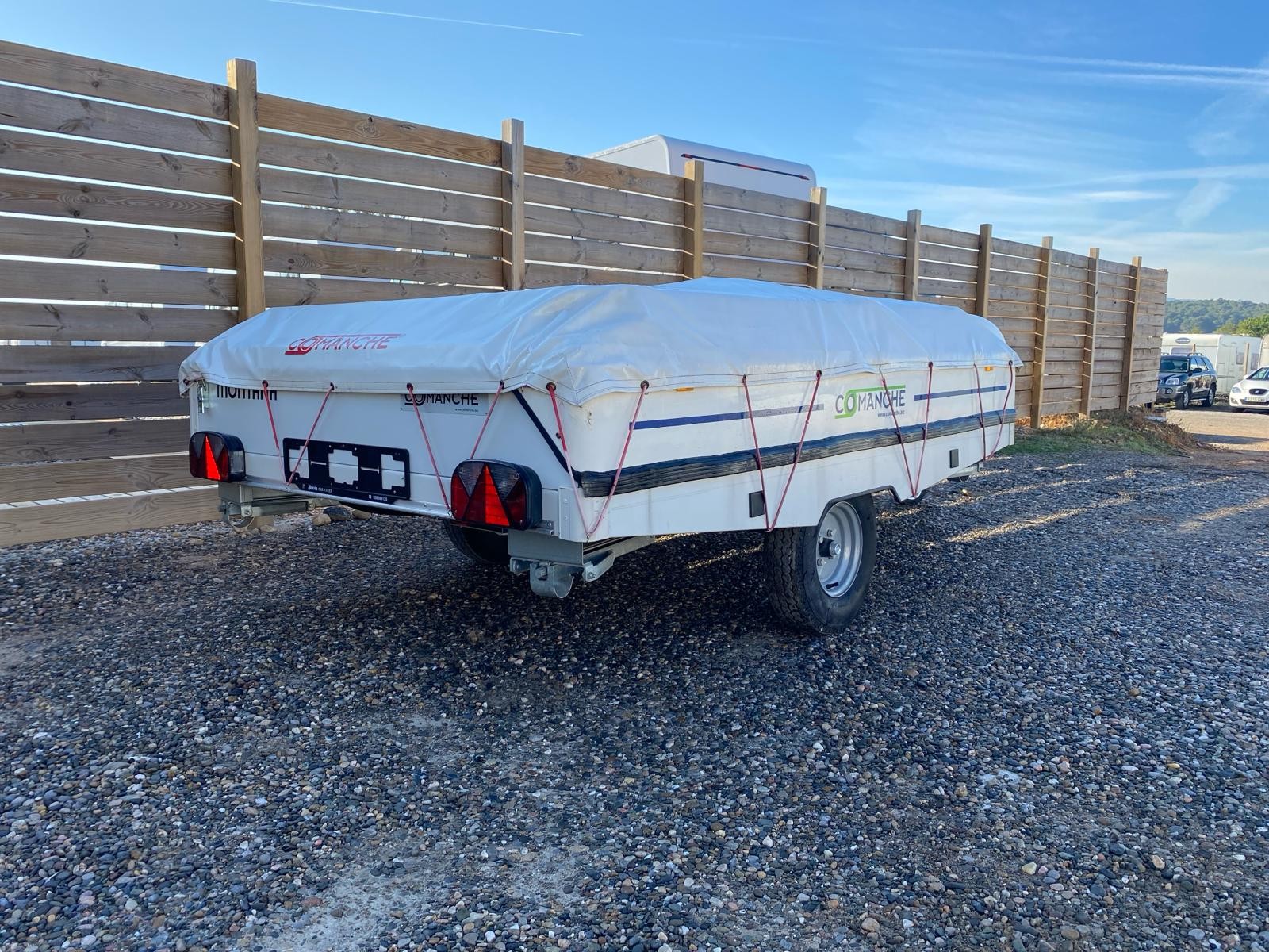 REMOLQUE TIENDA COMANCHE MONTANA Ocasión
