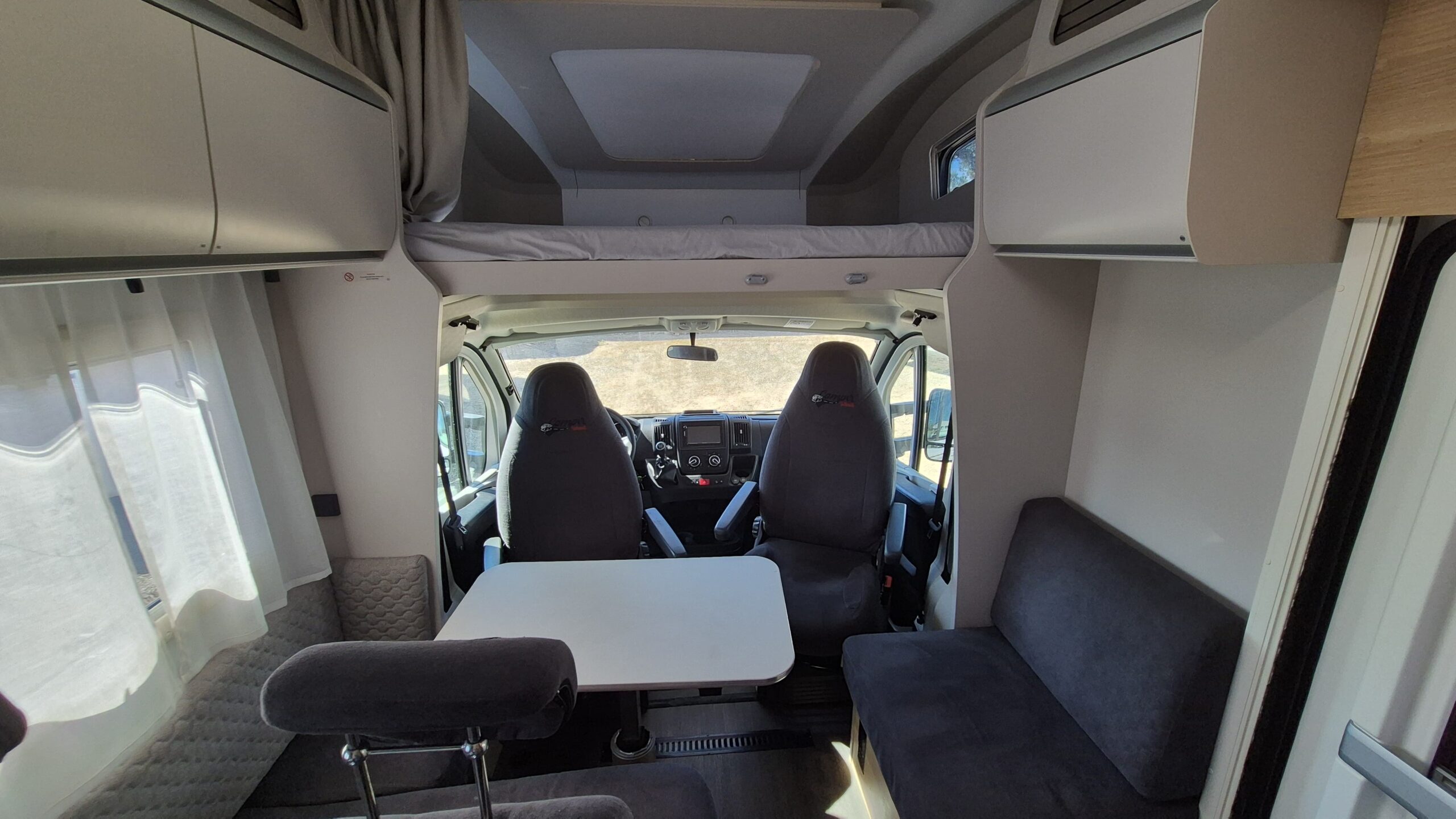 Adria Coral XL Axess 660 SL