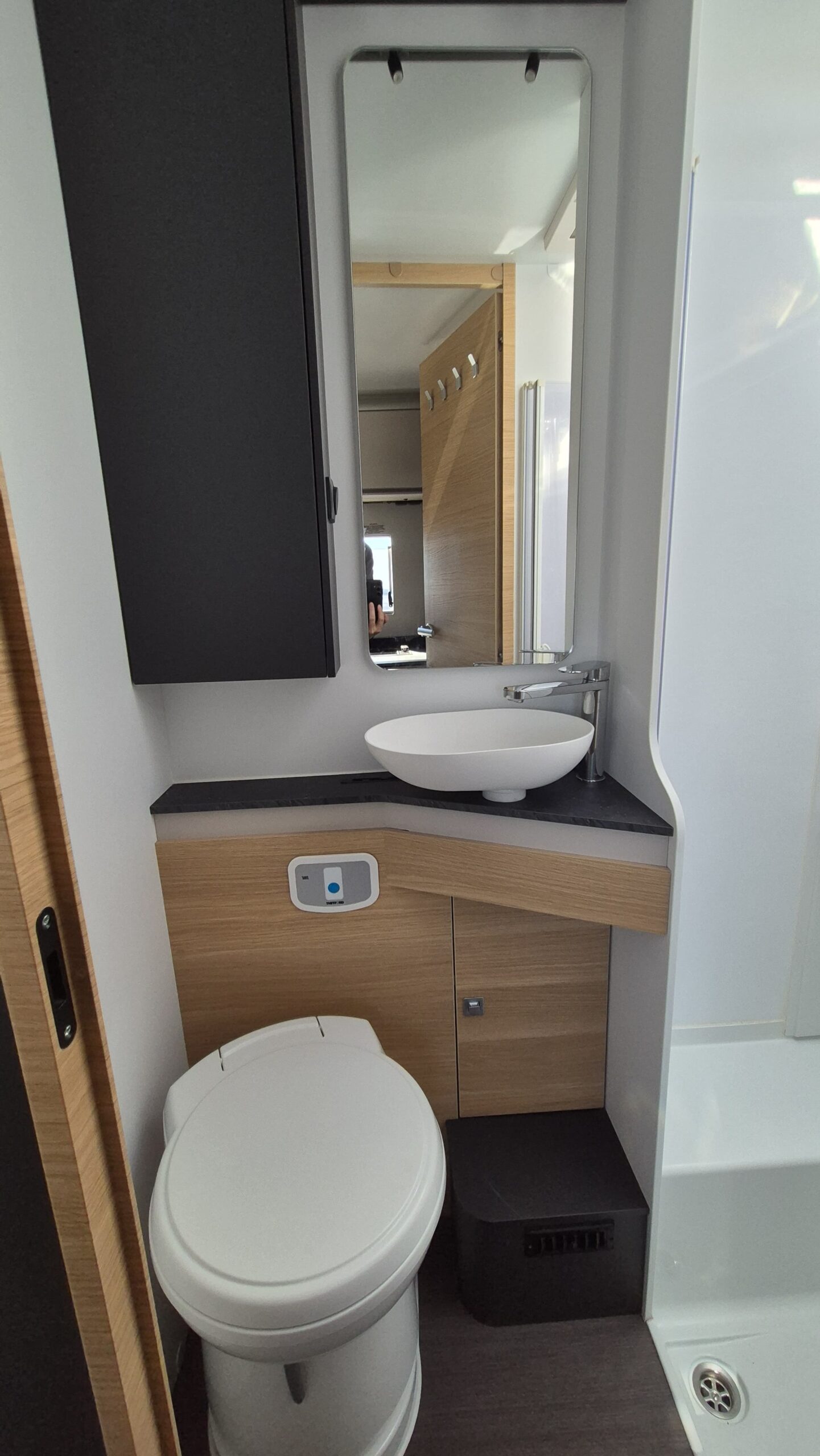 Adria Coral XL Axess 660 SL
