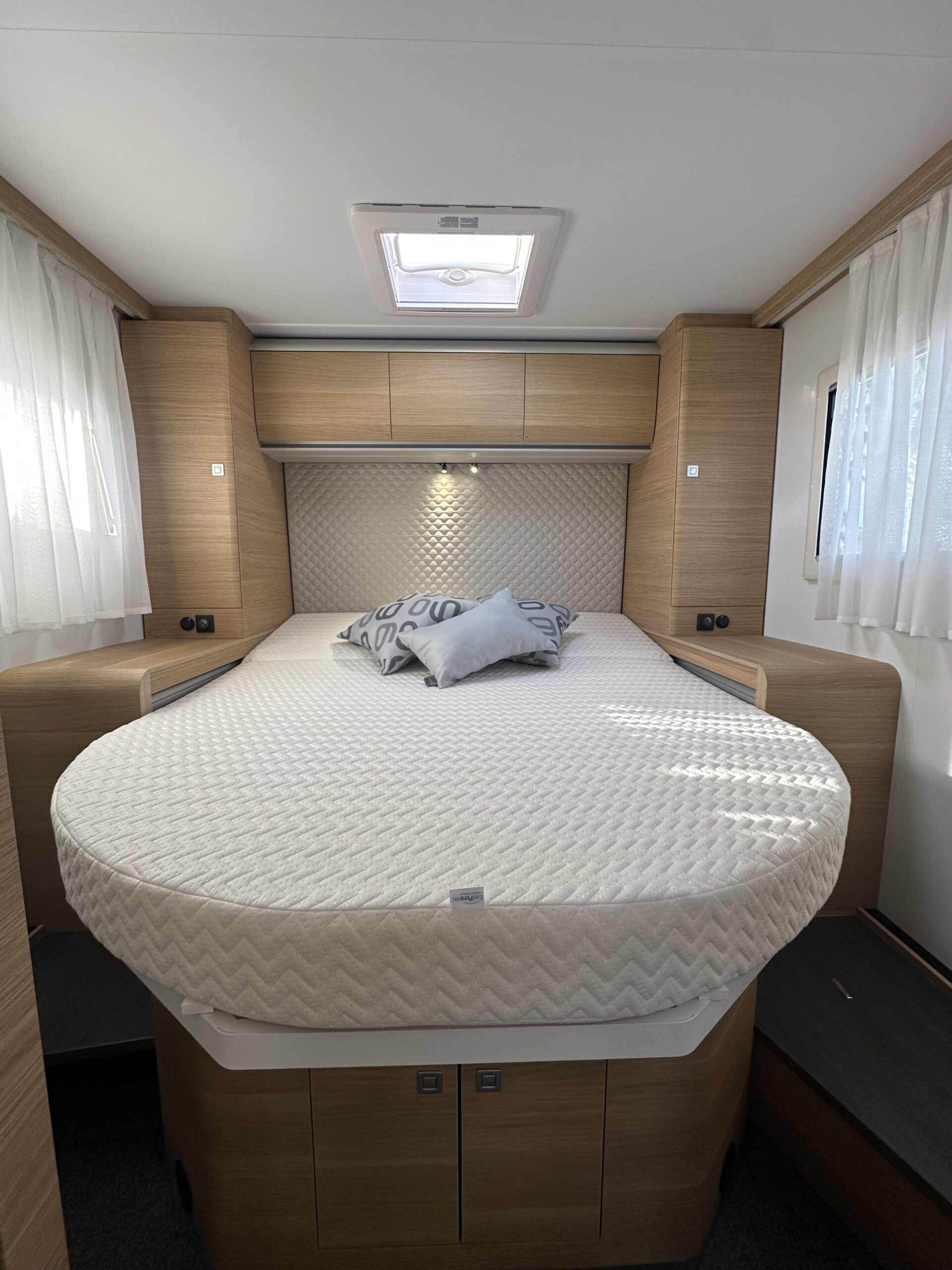 Adria matrix 650DC 60Y