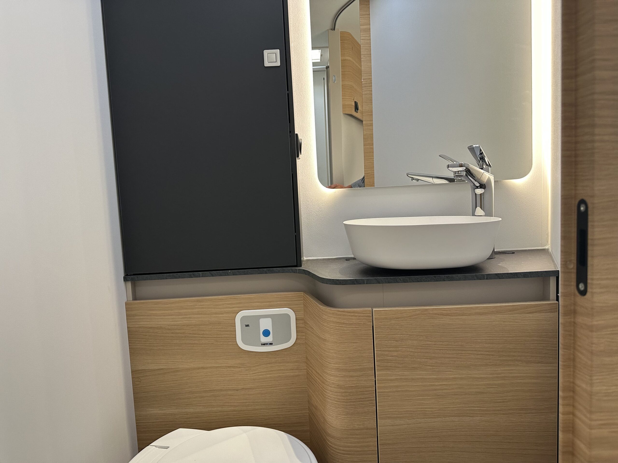 Adria matrix 650DC 60Y