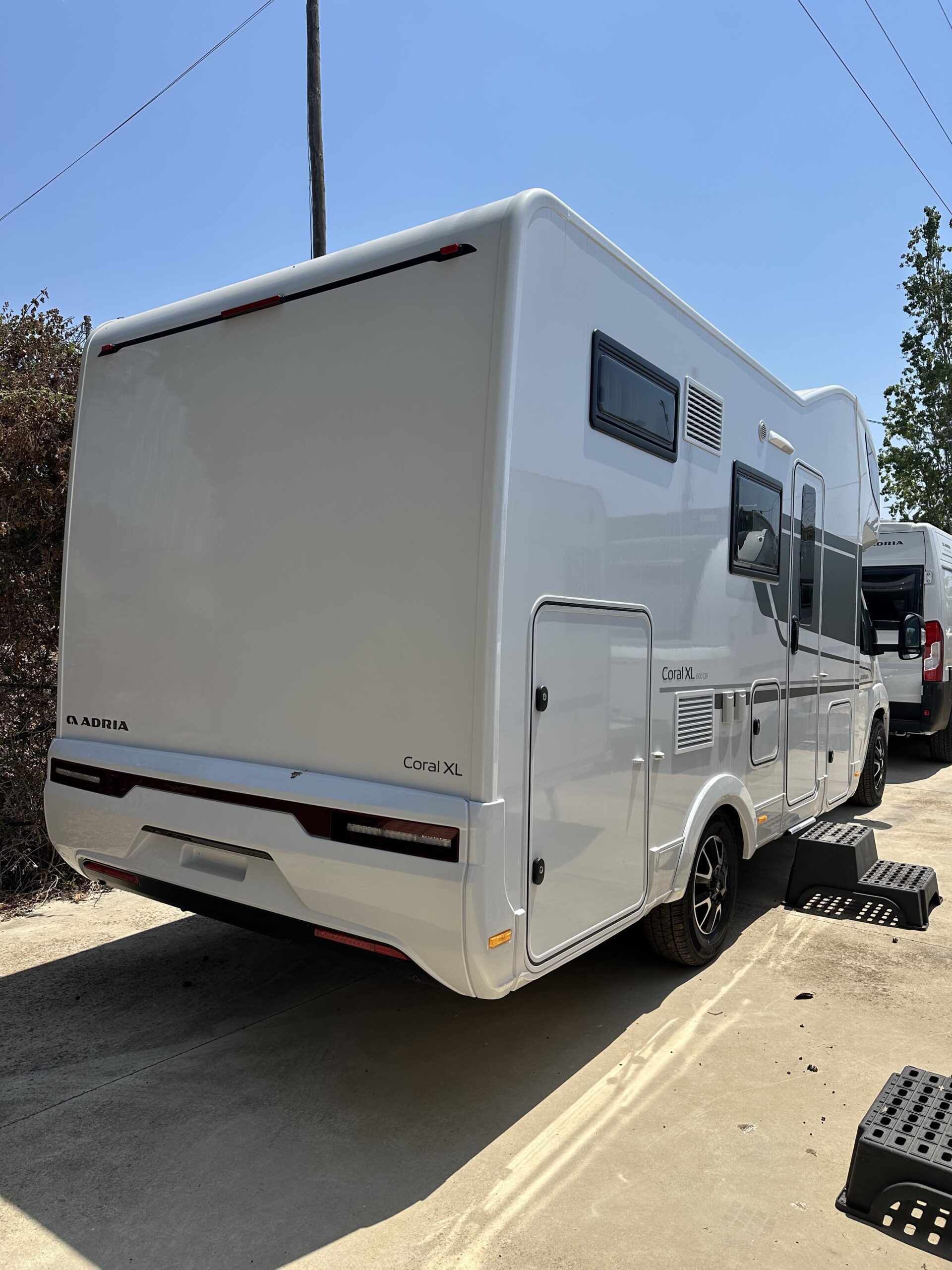 ADRIA CORAL XL AXESS 600DP 2025