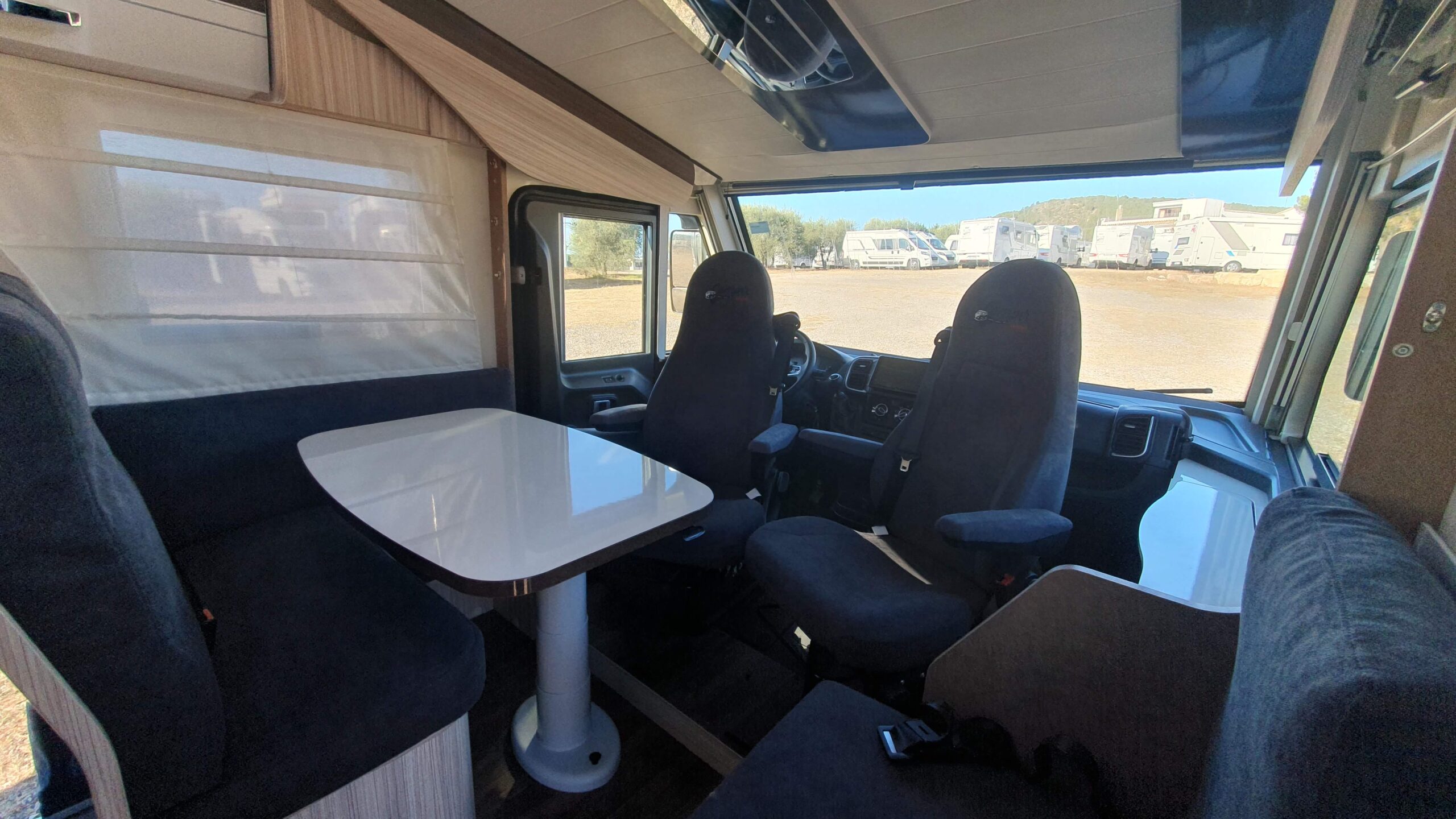 ELNAGH MAGNUM 530 180Cv ocasión