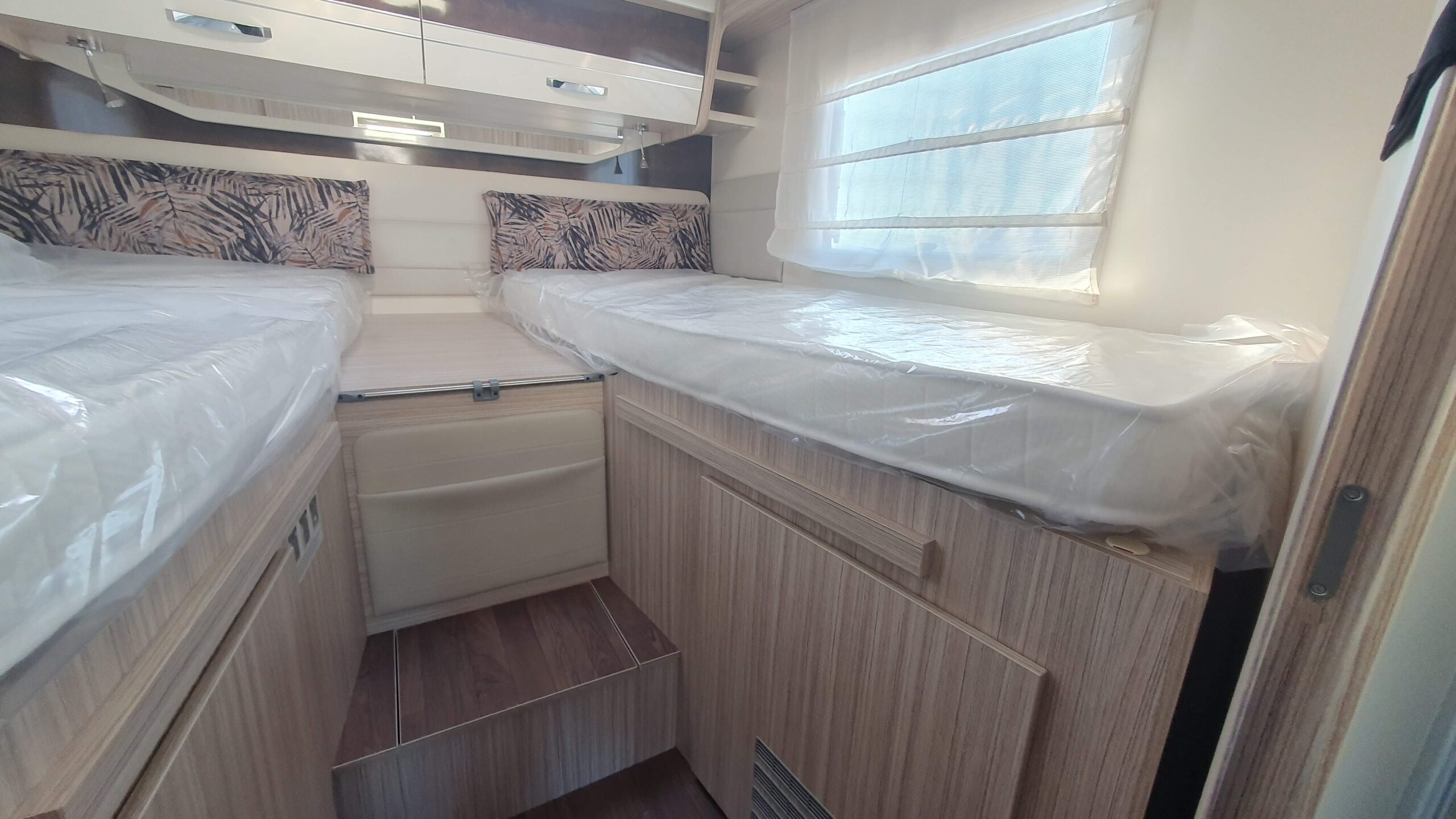 ELNAGH MAGNUM 530 180Cv ocasión