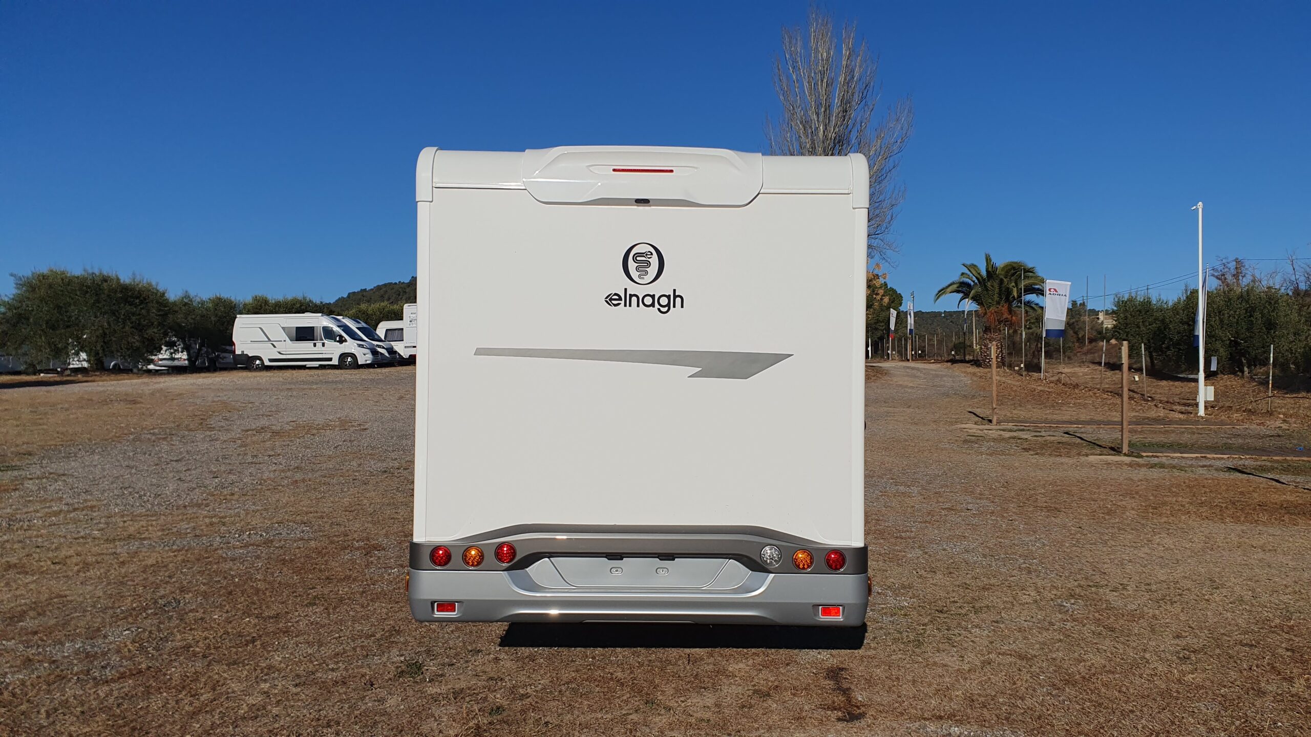 ELNAGH MAGNUM 530 180Cv ocasión