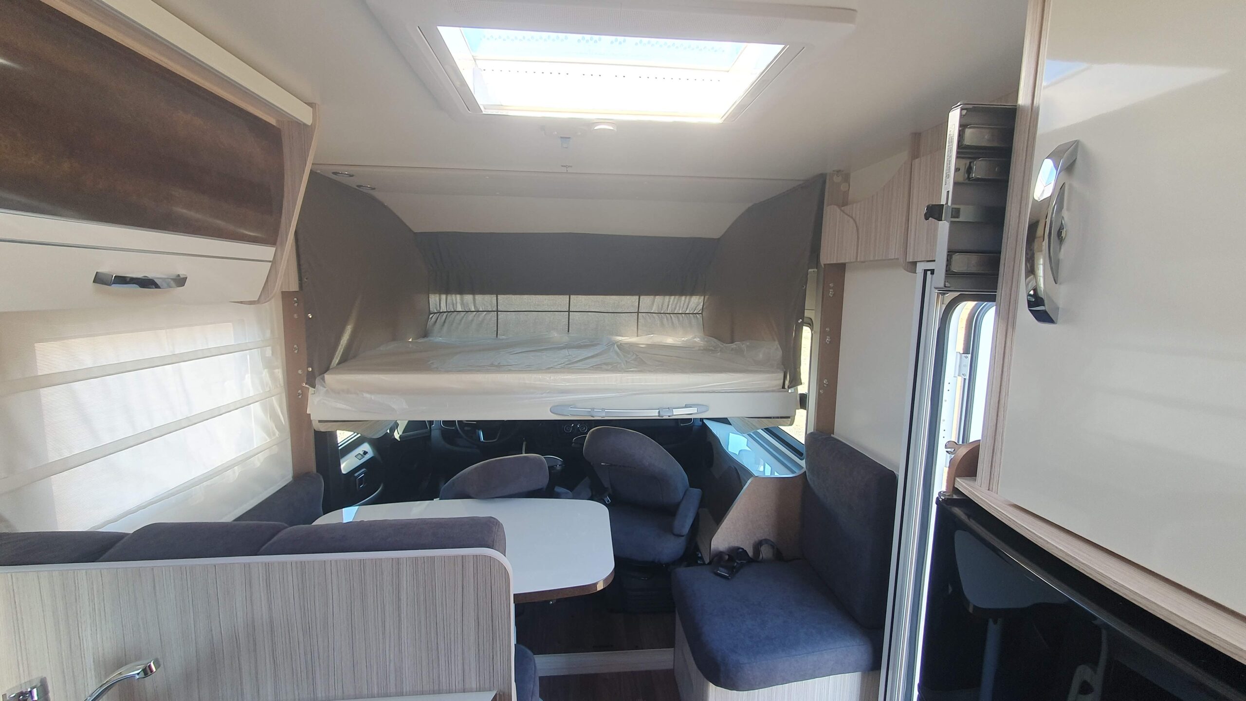 ELNAGH MAGNUM 530 180Cv ocasión