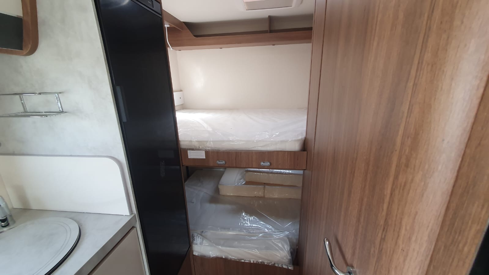 Elnagh Baron 20 7 plazas