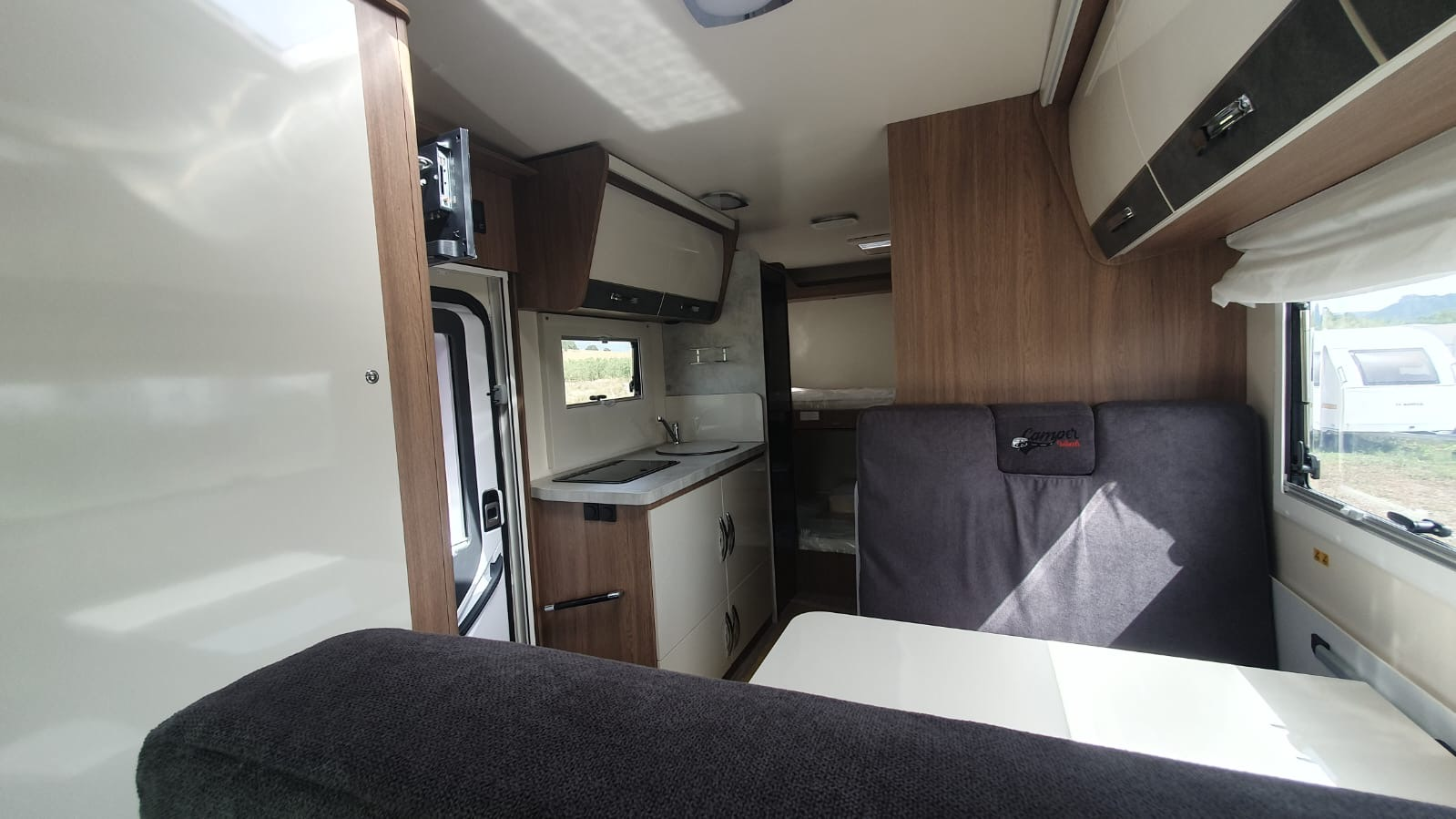 Elnagh Baron 20 7 plazas