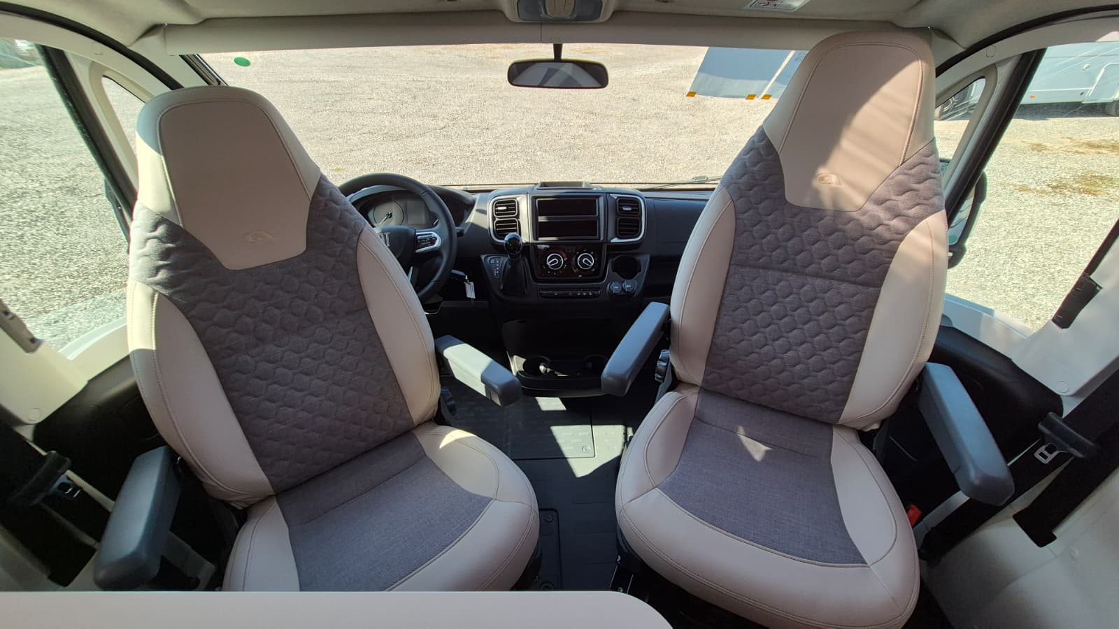 Adria matrix axess 650SL