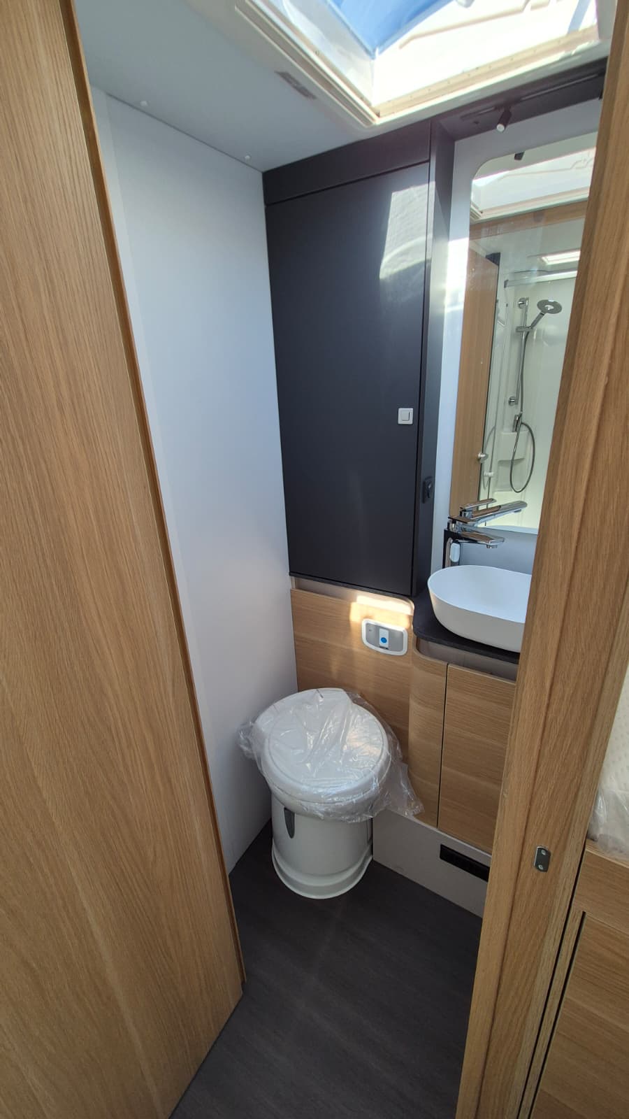 Adria matrix axess 650SL