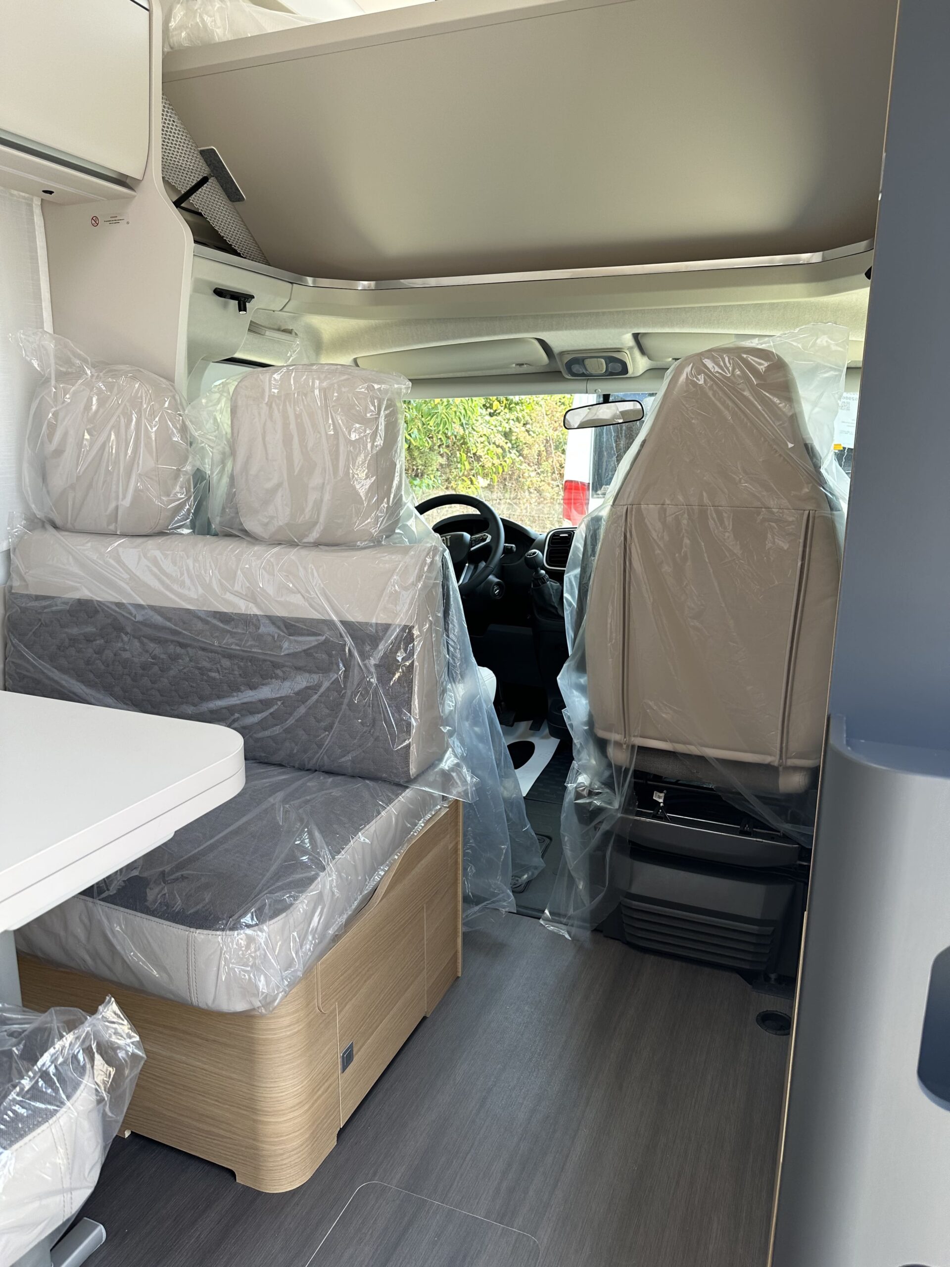 Adria Coral XL 600DP - Imagen 9