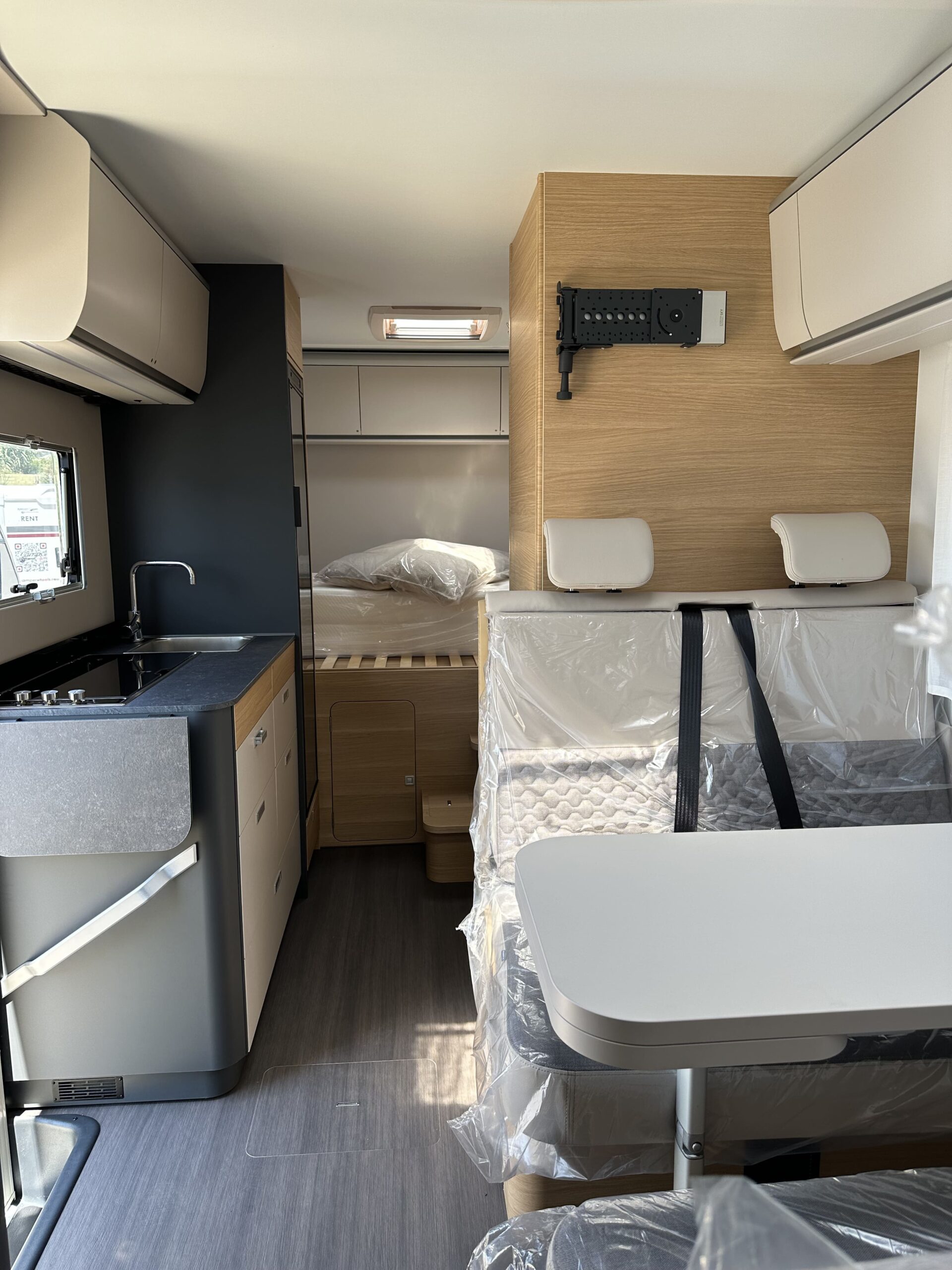 Adria Coral XL 600DP - Imagen 5