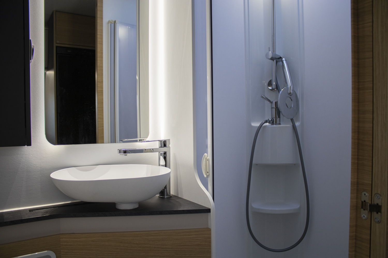 Adria Coral XL 660SL