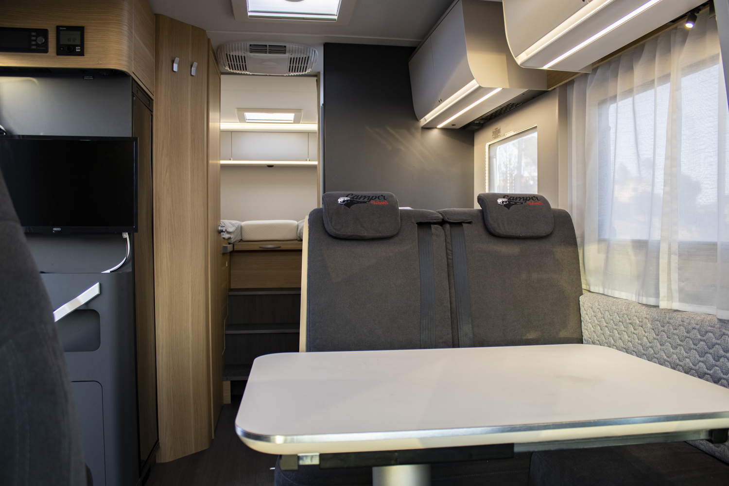 ADRIA MATRIX AXESS 670SL