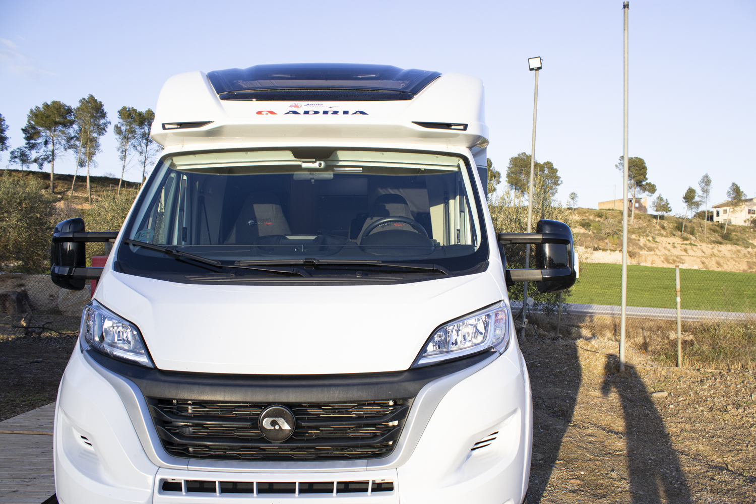 ADRIA MATRIX AXESS 670SL