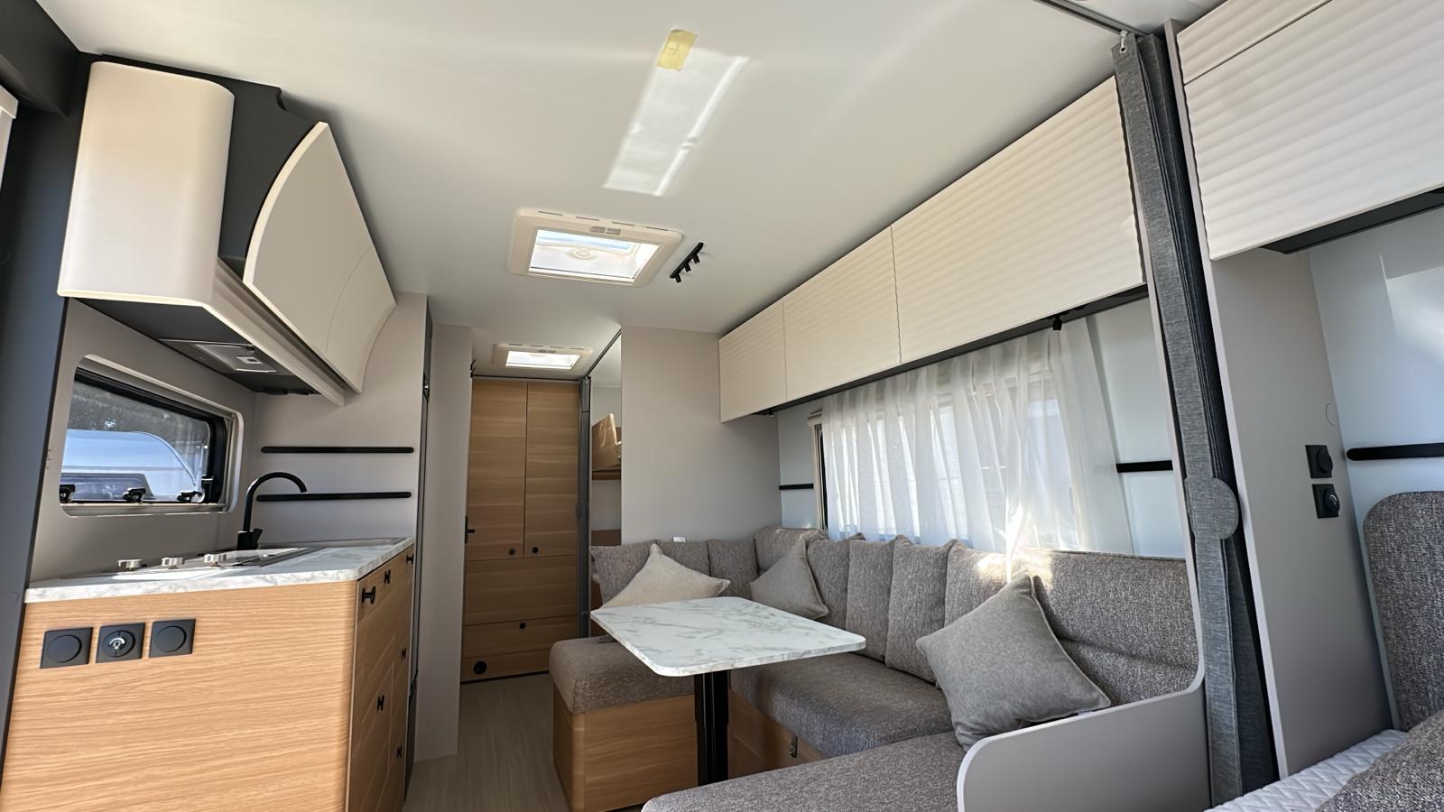 Adria Adora 573PT 2026