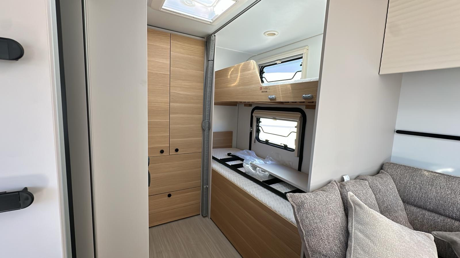 Adria Adora 573PT 2026