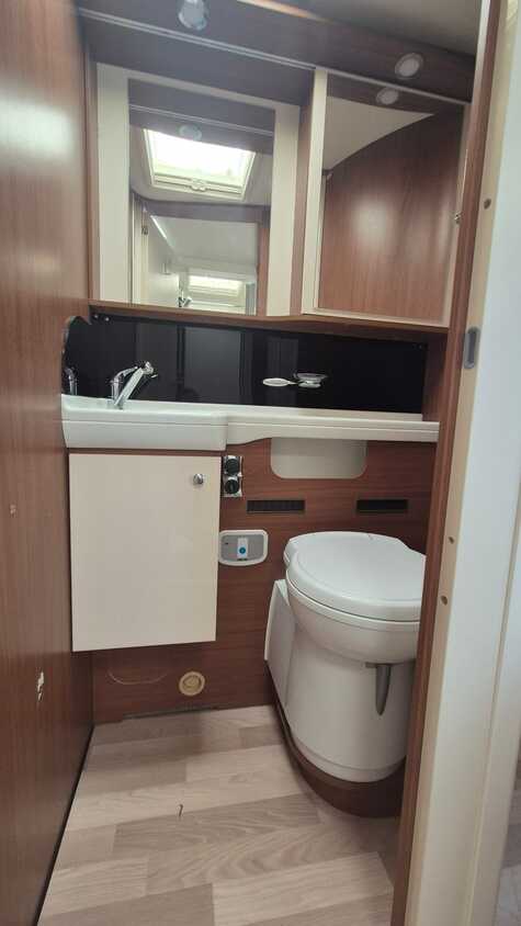 Autostar Privilege I720LC